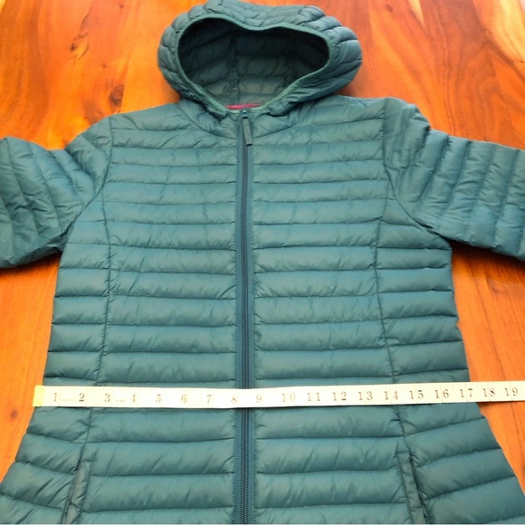 Down Jacket. Collection by Vackrot Lightweight Long Puffer Winter Jacket.Small. - Picture 3 of 16